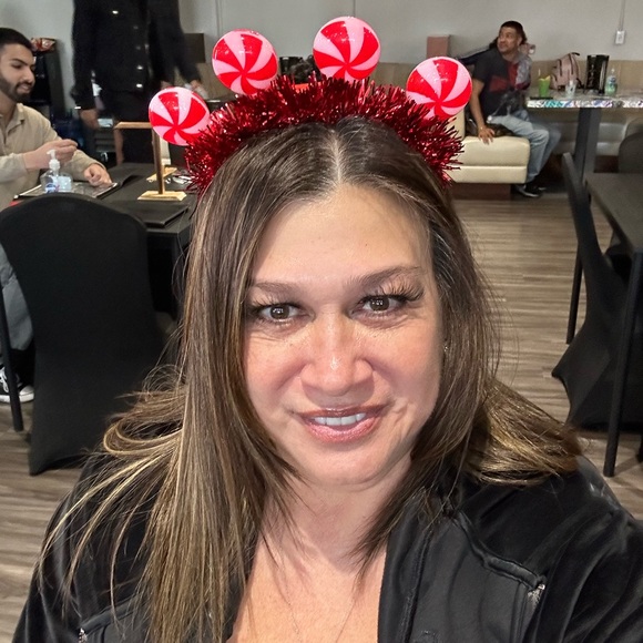 Meet your Posher, Cindy - Picture 10 of 12